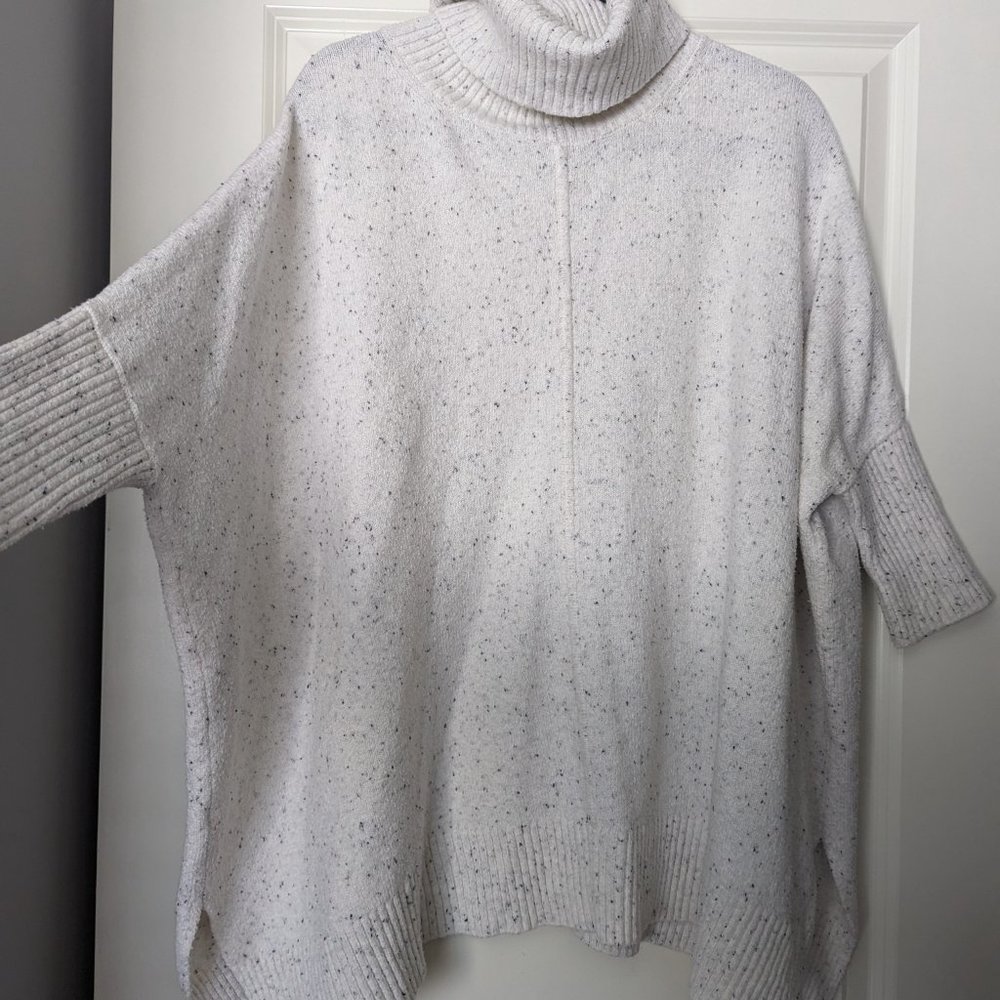 LOFT Maternity Turtleneck Poncho Sweater (S)